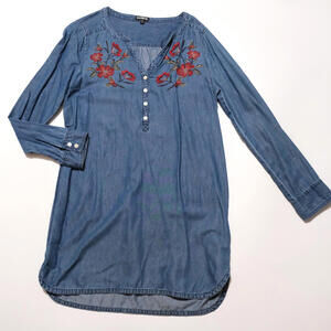 Express Floral Embroidered Chambray Tunic Top Size M Women's Long Sleeve
